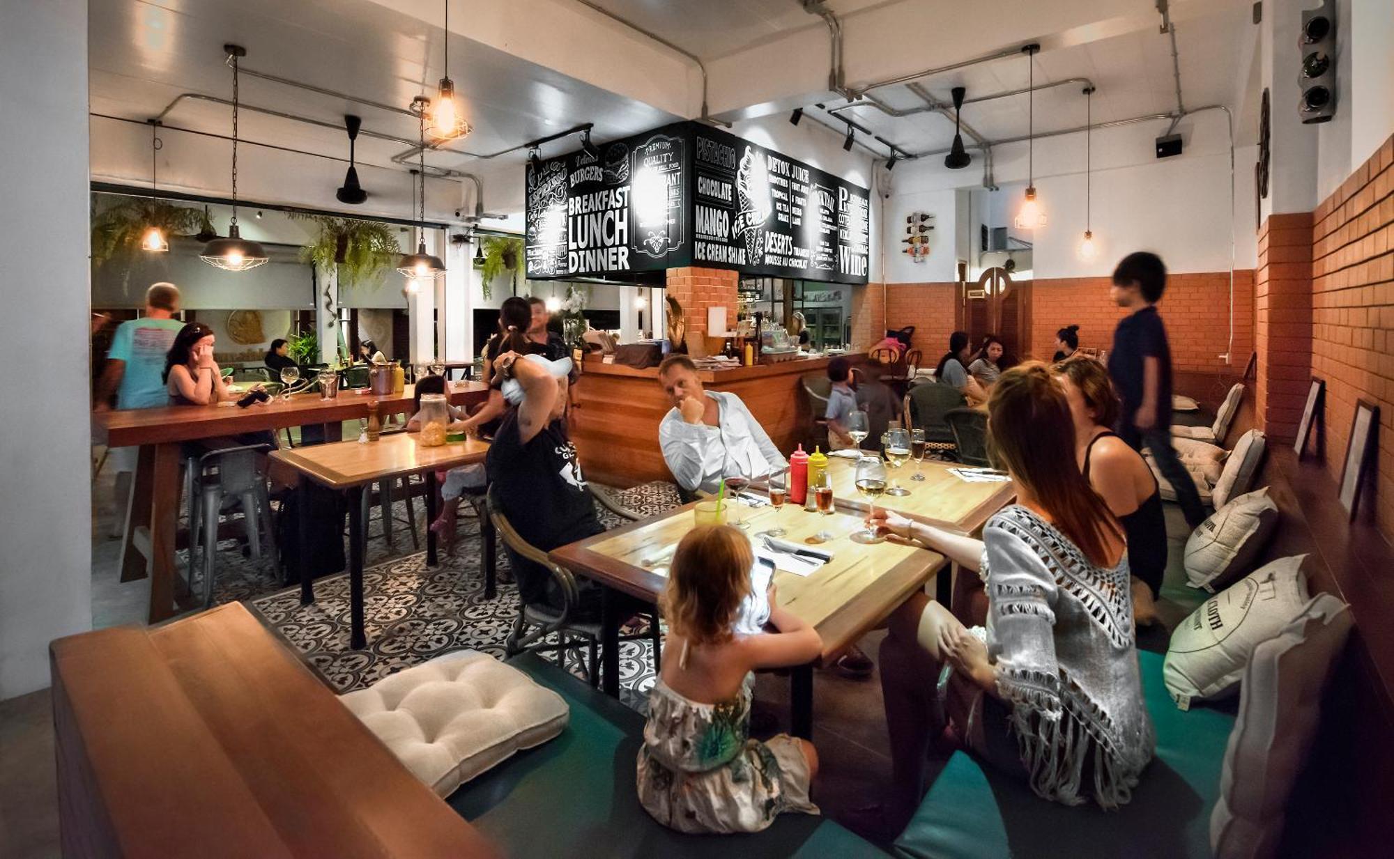 مبيت وإفطار كو تاو Cafe Del Sol المظهر الخارجي الصورة